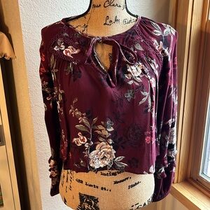 American Rag maroon floral crop top Small